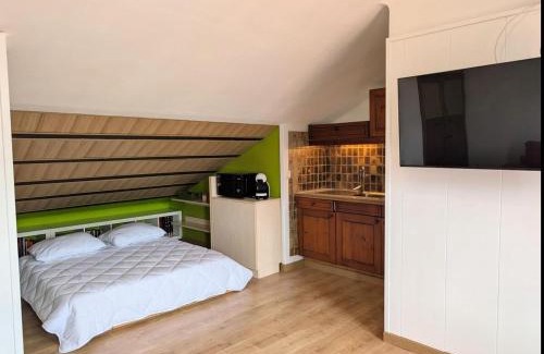 Creixell Apartment | Winahost La Buhardilla de Creixell