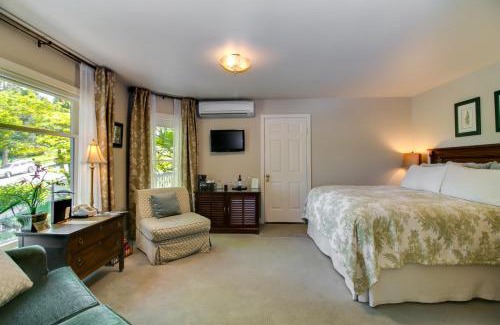 Historic Downtown District Hotel | Winchester Inn