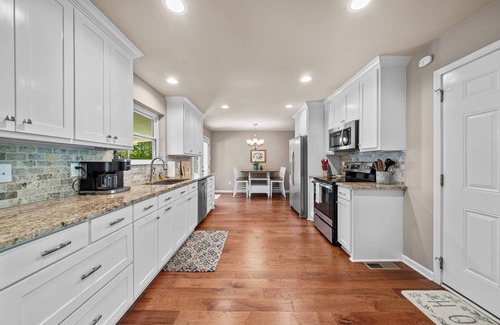 Rockwell Condo | Winchester Point | Family-Friendly Getaway W/Outdoor Spaces | Lakeside Patio and Private Boat Dock
