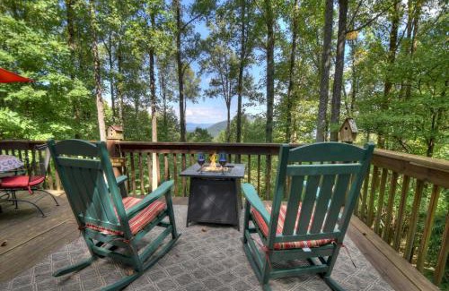 Walnut Mountain House | Wind Rush