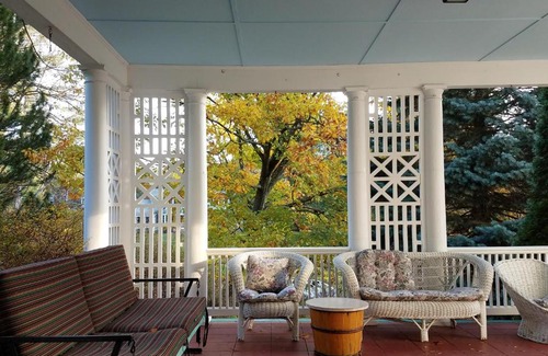 Great Barrington Bed & Breakfast | Windflower Inn