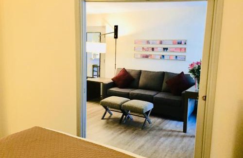 Surprise Original Townsite Hotel | Windmill Suites Surprise - Phoenix, an Ascend Collection Hotel