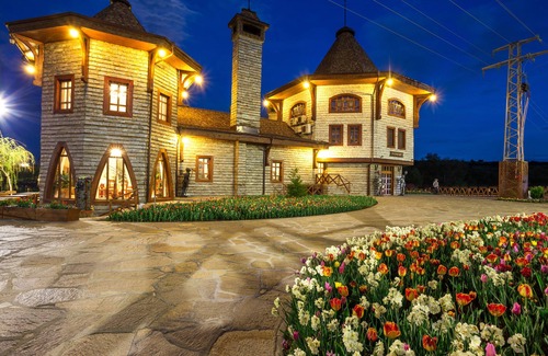 Elin Pelin Resort | Windmills Resort