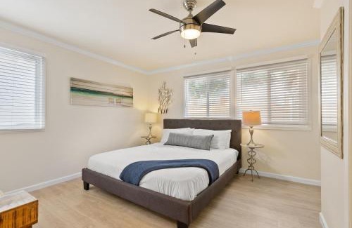 Beach Barber Tract House | WindnSea Beach Perfection - Walk2Beach, Pet Friendly & Parking