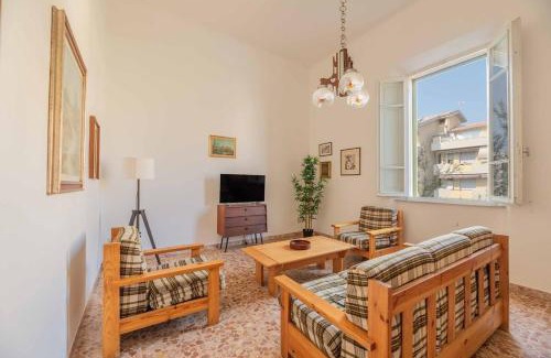 Marina di Pisa Apartment | Windrose Atelier