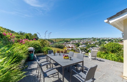 Portmellon House | Windrush - Three Bedroom House, Sleeps 6