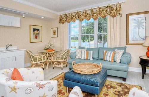 Osprey Condo | Windsor Lodge Unit 19, condo, close to beaches, pool