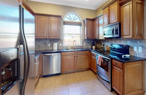 Centerton House | Windsor Retreat | House in Centerton close to bike trails