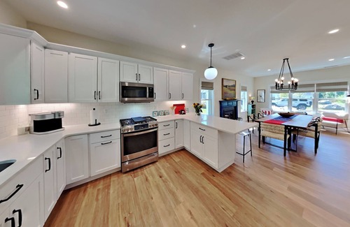 Kennebunk Cottage | Windswept Ideal for nature & beach lovers, 2 pools and amenities