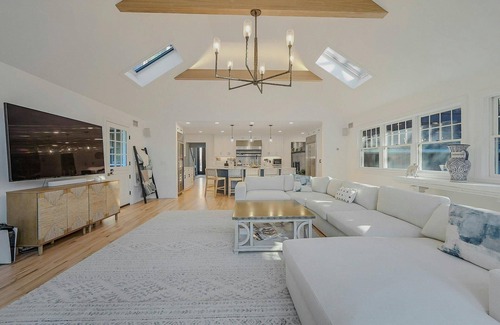Town of Southold Town House | Wine Country Oasis in the Heart of Nassau Point