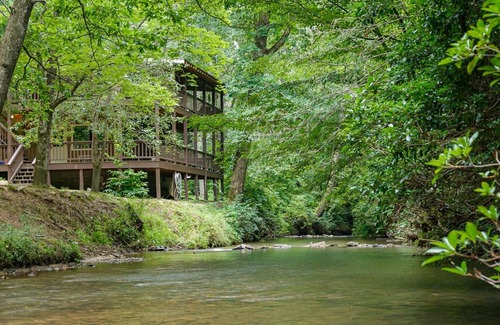 Cleveland House | Wine Down the River - Secluded waterfront cabin with multiple decks overlooking