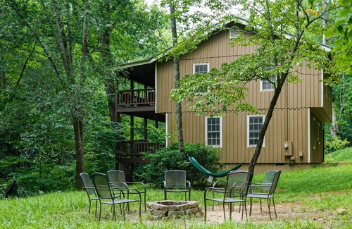 Cleveland House | Wine Down the River - Secluded waterfront cabin with multiple decks overlooking