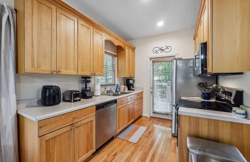 Dahlonega Cabin | Wineries/Grt WiFi/Min to Dahlonega/Slps 6