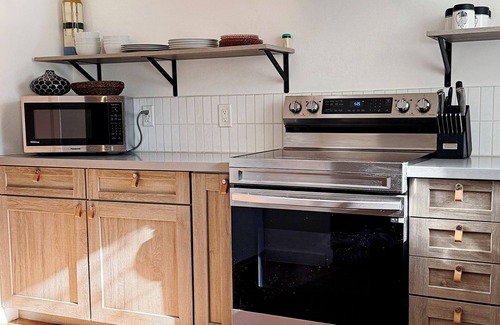 Cottonwood-Verde Village House | Wineries, Sedona, Jerome, Verde River, Home on nature preserve
