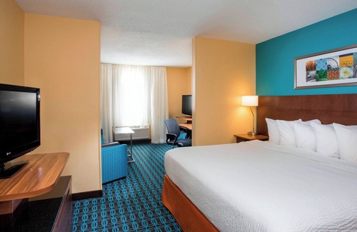 Oshkosh Hotel | Wingate by Wyndham Oshkosh