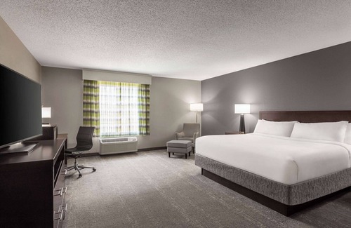 Port Wentworth Hotel | Wingate by Wyndham Savannah I-95 North