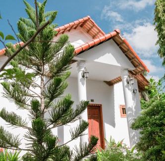 Cua Lap Villa | Wings Bungalow