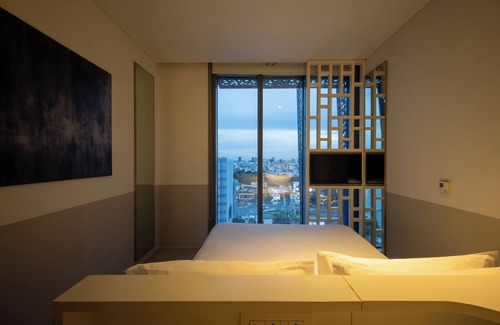 Da Kao Hotel | Wink Hotel Saigon Centre - 24hrs Stay