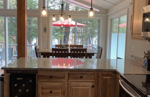 Meredith House | Winnipesaukee Lakehouse - Exquisite beach, boat mooring and day dock