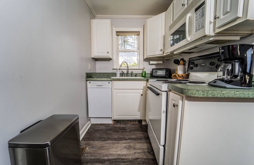Winnisquam Condo | Winnisquam Lake~ Condo on the WATER w/Boat Dock rental available
