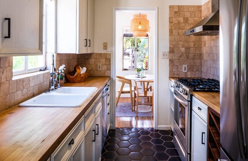 Palo Verde House | Winstel House - Central + Cheerful Bungalow Home