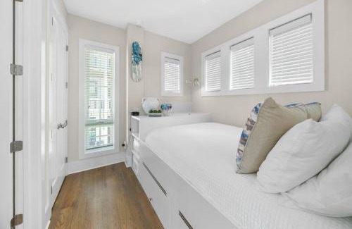 Rosemary Beach Villa | Winston at Rosemary Carriage villa