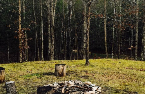 Thompsonville House | Winter Getaway for the Whole Family near Crystal Mountain