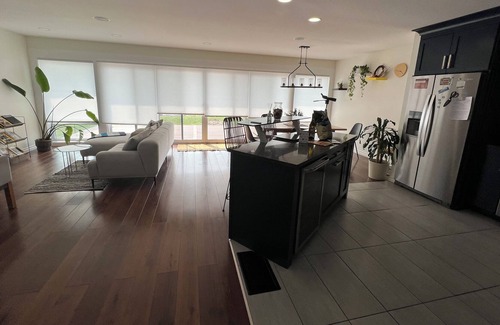 Brighton House | *Winter Long Term Rental* - Secluded Waterfront Bliss