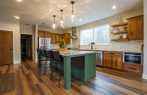 Manitowish Waters Cabin | Winter Oasis W/Prime Location & Lots of Space!
