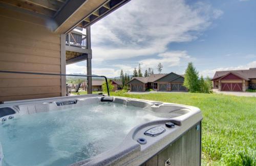 Rendezvous House | Winter Park Chalet with Hot Tub and Free Shuttle!