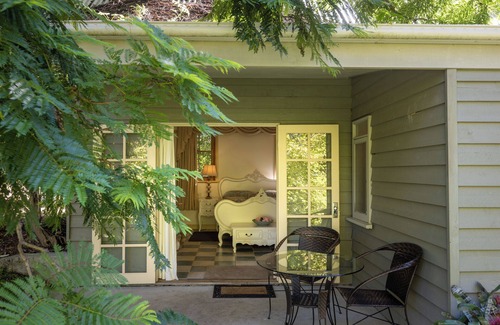 Tilba Tilba Cottage | Winter special @ River Cottage Foxglove Gardens