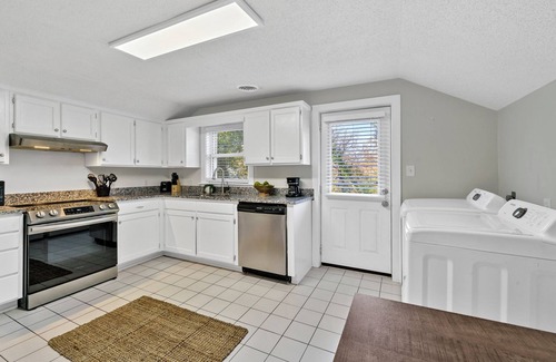 Rock Hill Apartment | Winthrop Views: Trendy 2-BD Loft