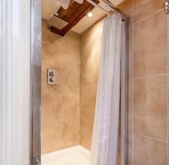 Chedington Hotel | Winyard's Gap Inn