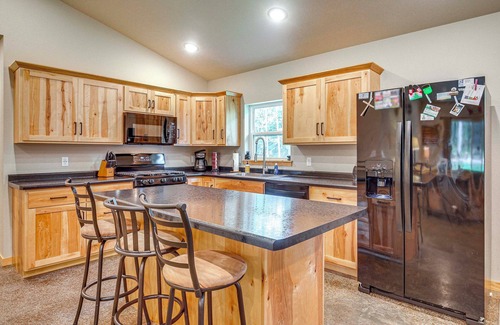 Arbor Vitae Cottage | Wisconsin Cabin Hideaway: 3 Mi to Lakes
