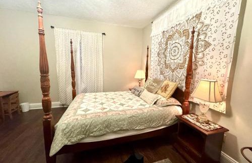 Lynchburg House | Wise Home rooms