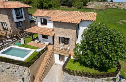 Prellezo House | Wishome-Bonita casa con jardín y piscina, Cala Berellín