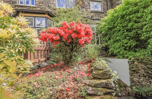Grasmere Apartment | Wisteria
