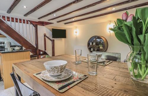 Grasmere Apartment | Wisteria