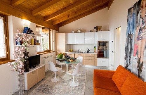 Parzanica Apartment | Wisteria - Parzanica