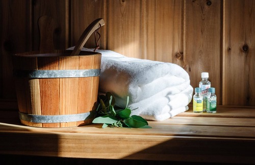 Ryerson Cottage | With nods to European & Tudor styling, Vana cottage is your intercontinental gem