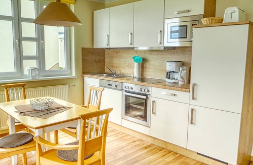 Gohren Apartment | With sea view and balcony, use of swimming pool and sauna - Sea view apartment 35