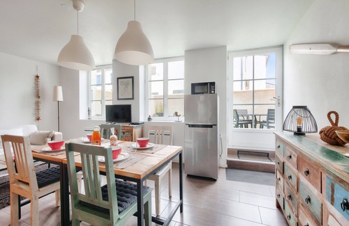 Saint-Martin-de-Re Apartment | With terrace near the Port of St-Martin-de-Ré