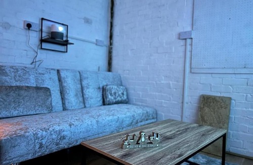 Peterborough House | Witham Way by Incredible Stay