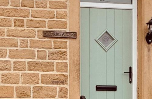 Haworth House | Withens Way Holiday Cottage, 2 Bedrooms, Haworth