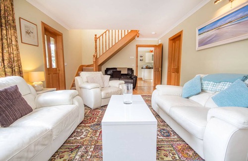 Dornoch House | Within a minutes walk of Dornoch town centre