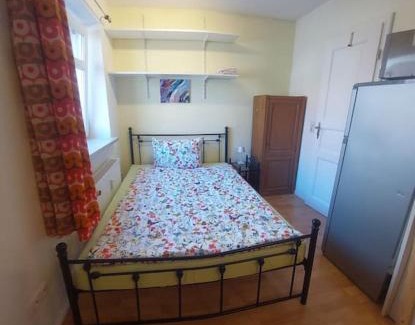 Bad Segeberg Apartment | Wo die Fledermaus fliegt, die zweite