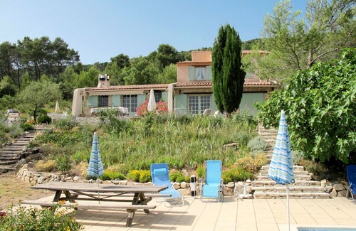 Camps-la-Source House | Wonderful private villa with private pool, WIFI, TV, patio, pets allowed, panoramic view and par.