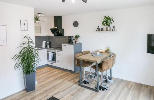 Mitte Apartment | Wohlfühlwohnung im Zentrum mit 24-7 Self Check-In, WLAN & Smart TV