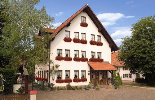 Unterallgau Apartment | Wohnen - Schlafen - Essen alles in einem Haus