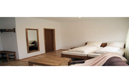 Dambach Apartment | Wohnung 1 - Erdgeschoss